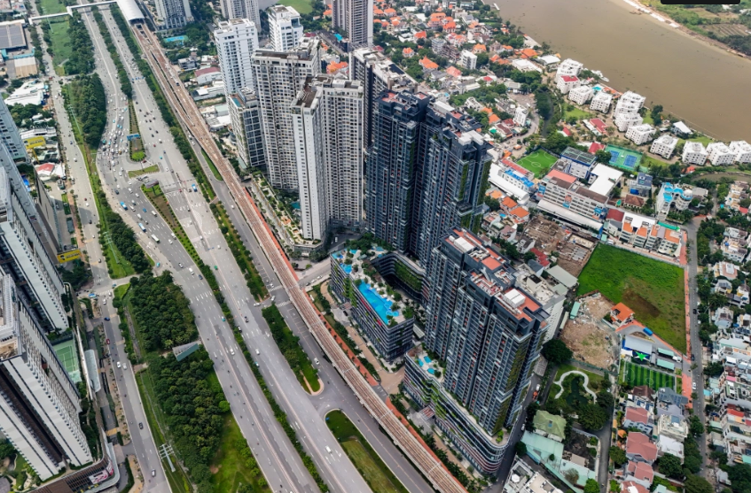 Bất động sản khu Đông TP HCM với các dự án chung cư. Ảnh: Quỳnh Trần