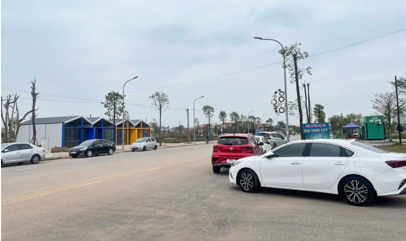 Sau khi có thông tin sáp nhập Bắc Giang, Bắc Ninh thành lập tỉnh mới mang tên Bắc Ninh, trung tâm hành chính đặt ở Bắc Giang, nhà đầu tư chuyển dòng tiền sang Bắc Giang (cũ).